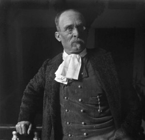 Autoretrato de Arturo Cerdá y Rico. Fuente: colección Cerdá y Rico.